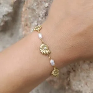 PULSERA ERYNA CARACOLAS & PERLAS