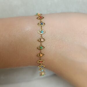 pulsera-eryna-ojo-multicolor-puesta-lado pulsera-eryna-ojo-multicolor-puesta-lado