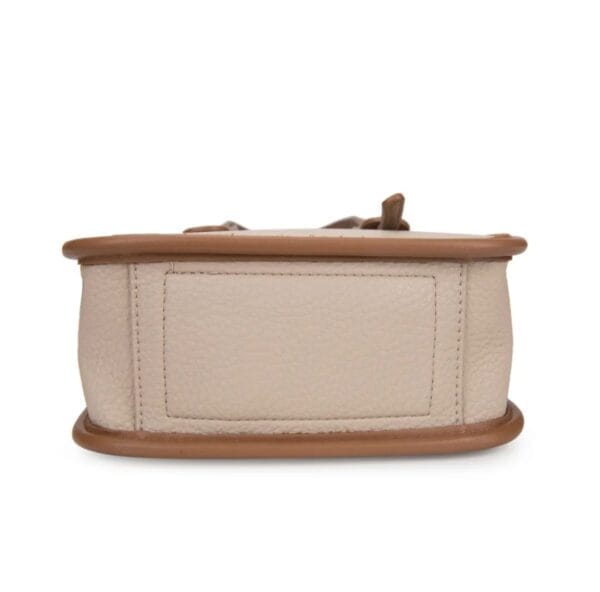 bolso bandolera kaki marca IRENE con asas y cremallera