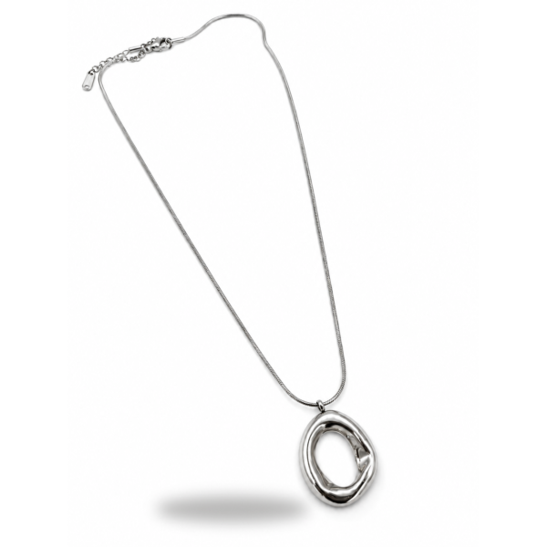 Collar ERYNA de acero inoxidable plateado con colgante de círculo minimalista