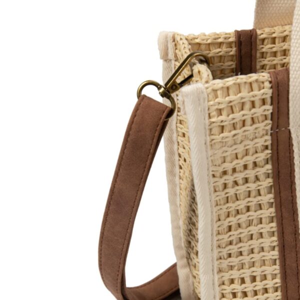 detalle correa bandolera bolso rafia mac&noa beige y natural