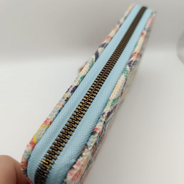 Detalle cremallera cartera