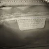 Interior del bolso bandolera ERYNA de piel Interior forrado del bolso de piel con bolsillo con cremallera y etiqueta Made in Italy