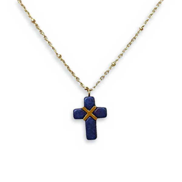 Colgante de cruz en piedra azul con cadena dorada de acero inoxidable ERYNA